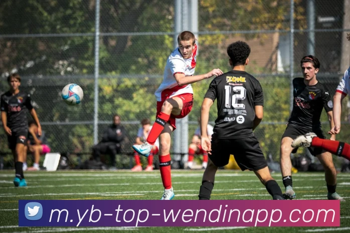 问鼎娱乐APP 高清赛事图